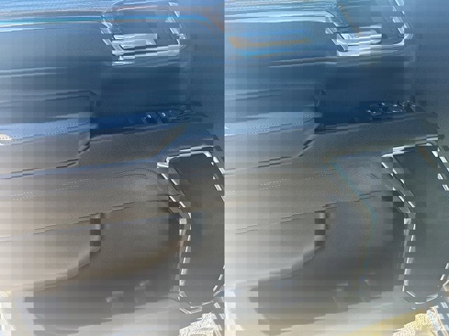 Used 2024 Chevrolet Silverado 2500 LT image 19