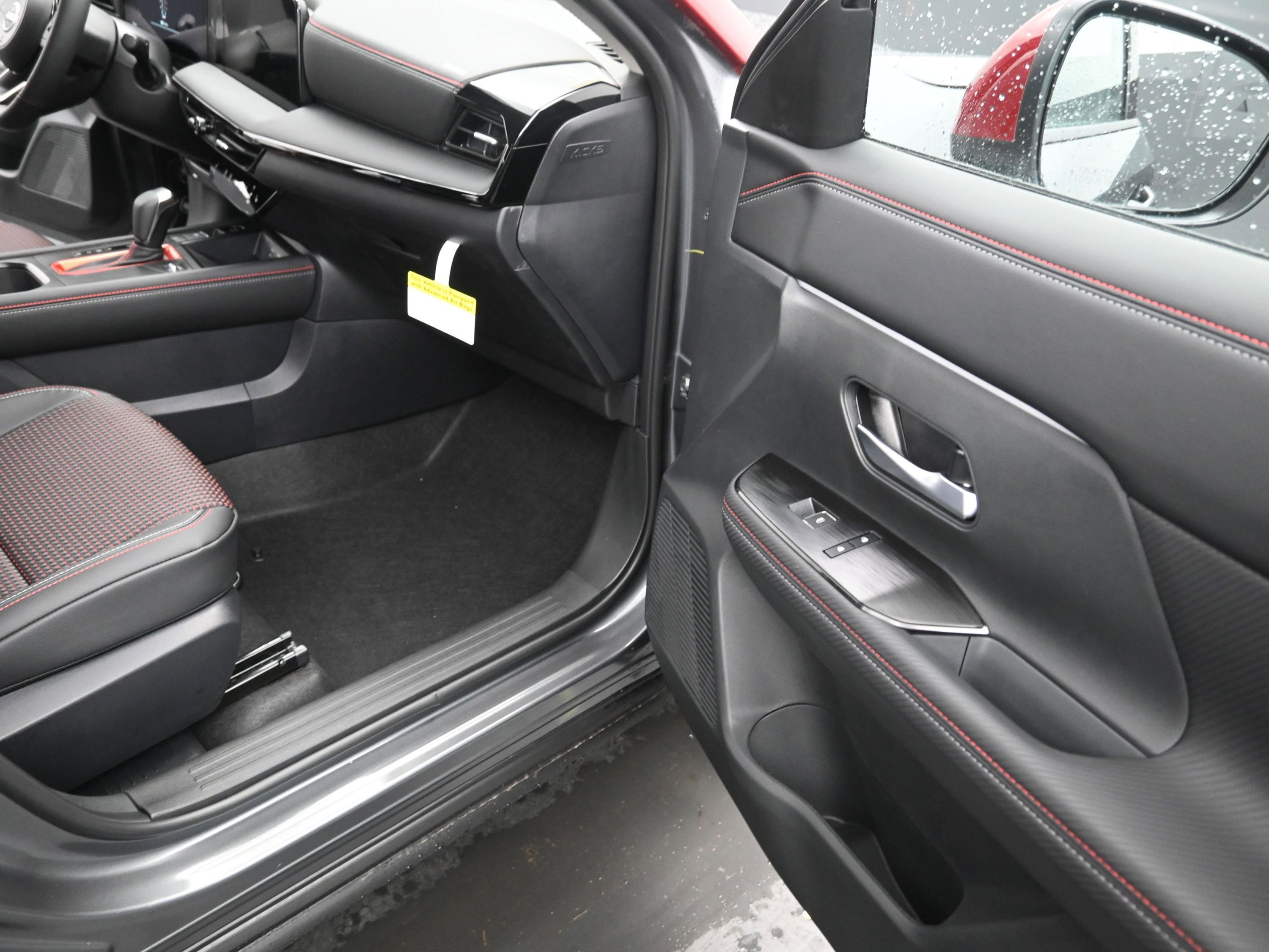 New 2026 Nissan Kicks SR w/ SR Premium Package FWD image 20