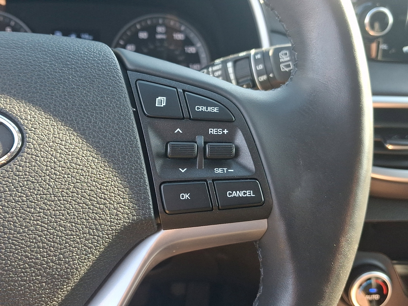Used 2020 Hyundai Tucson Limited FWD image 21