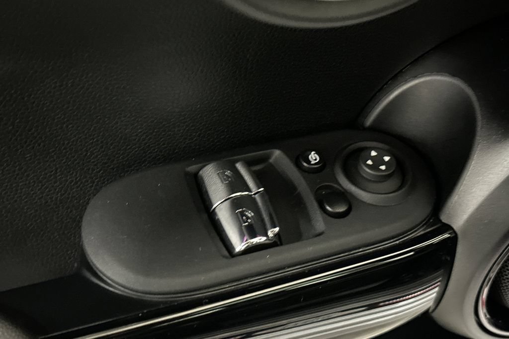 Used 2024 MINI Cooper John Cooper Works FWD image 12