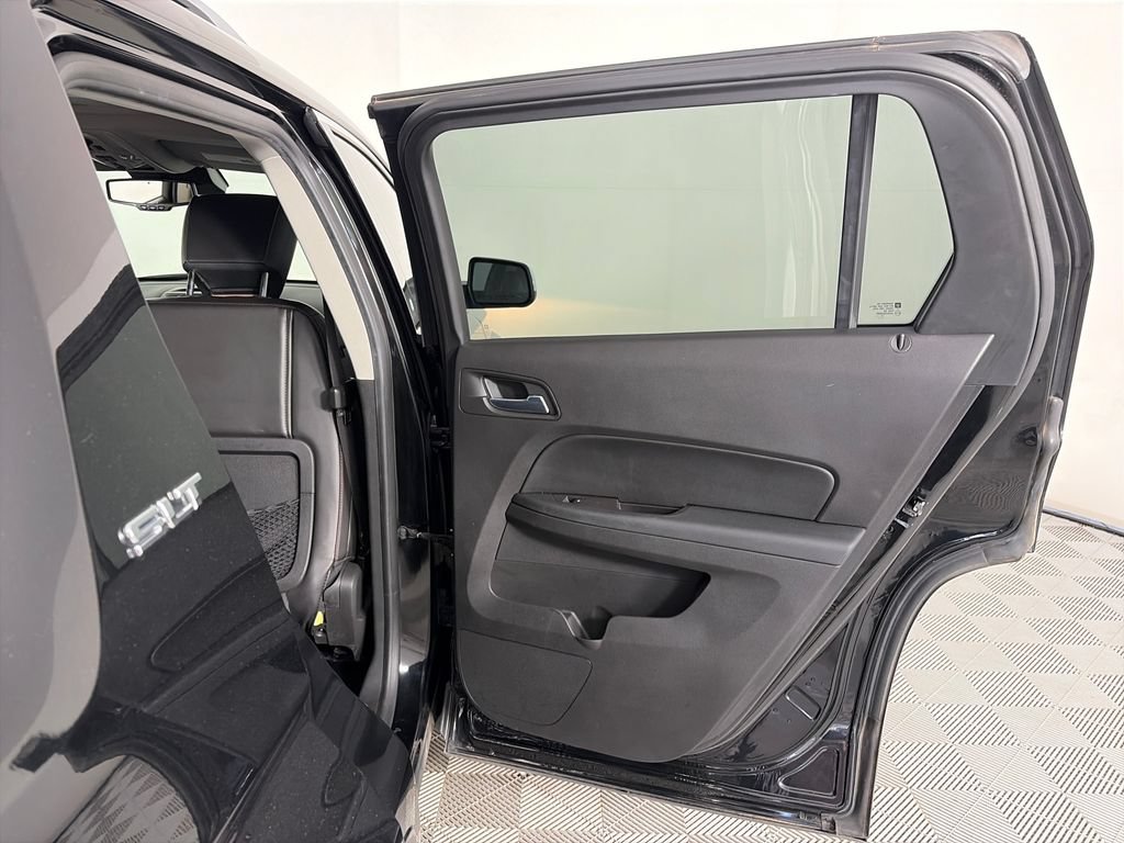 Used 2017 GMC Terrain SLT w/ Open Road Package AWD/4WD image 26