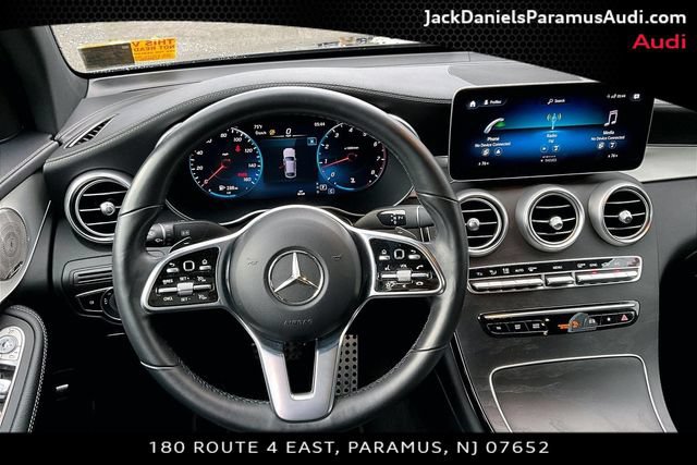 Used 2023 Mercedes-Benz GLC 300 4MATIC Coupe image 5
