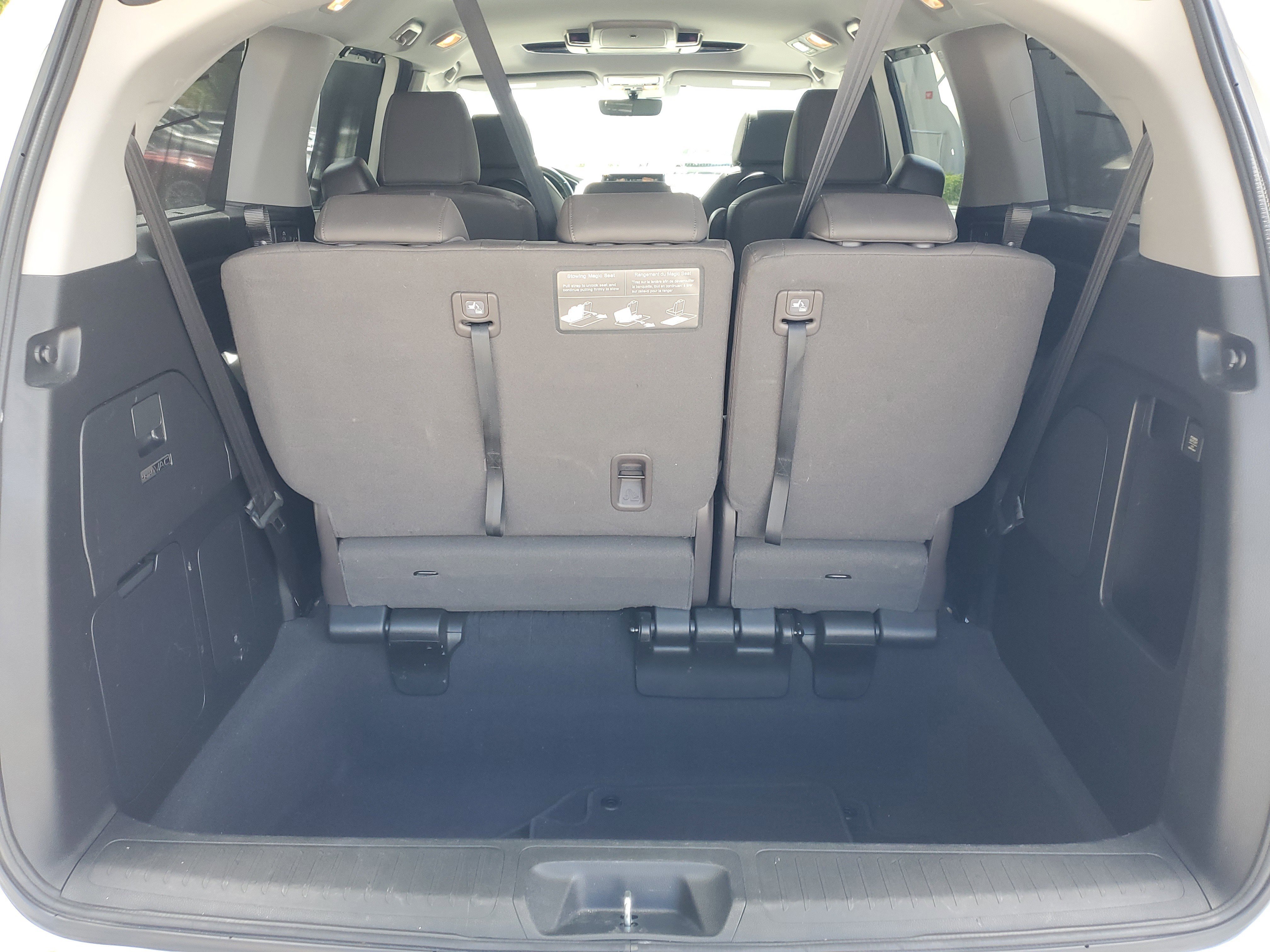 Used 2019 Honda Odyssey Elite image 8