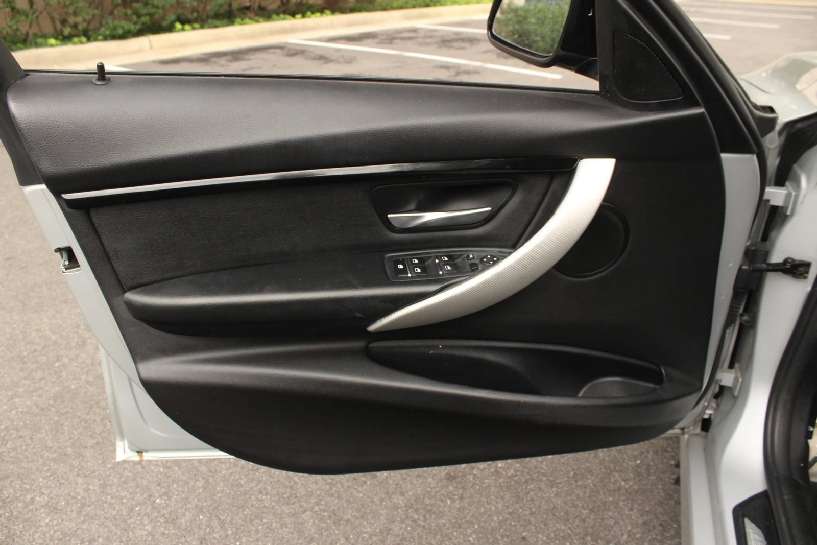 Used 2018 BMW 330i Sedan RWD image 15