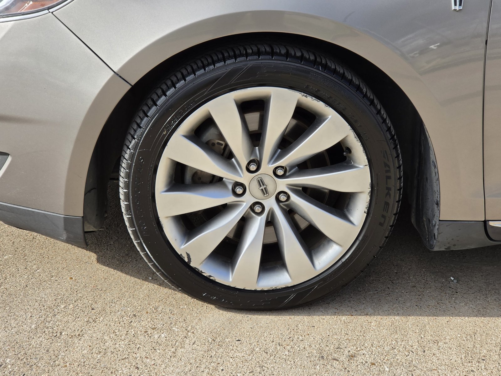 Used 2016 Lincoln MKS w/ Equipment Group 101A FWD image 11