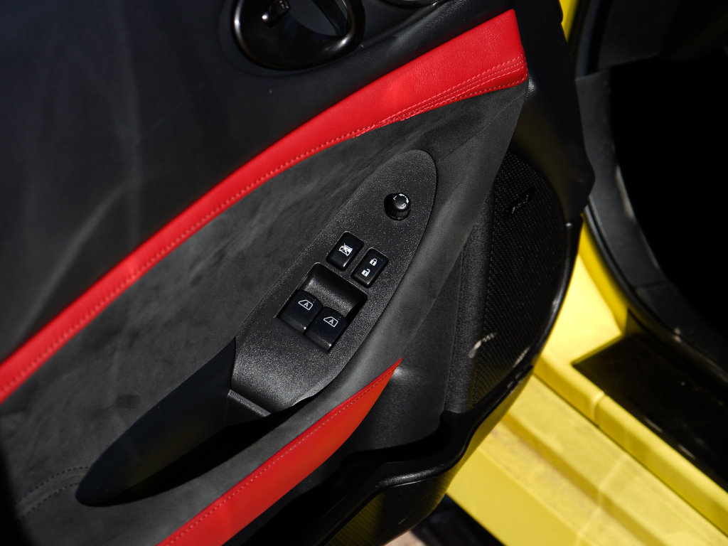 Used 2024 Nissan Z Performance w/ Floor Mat Package image 16