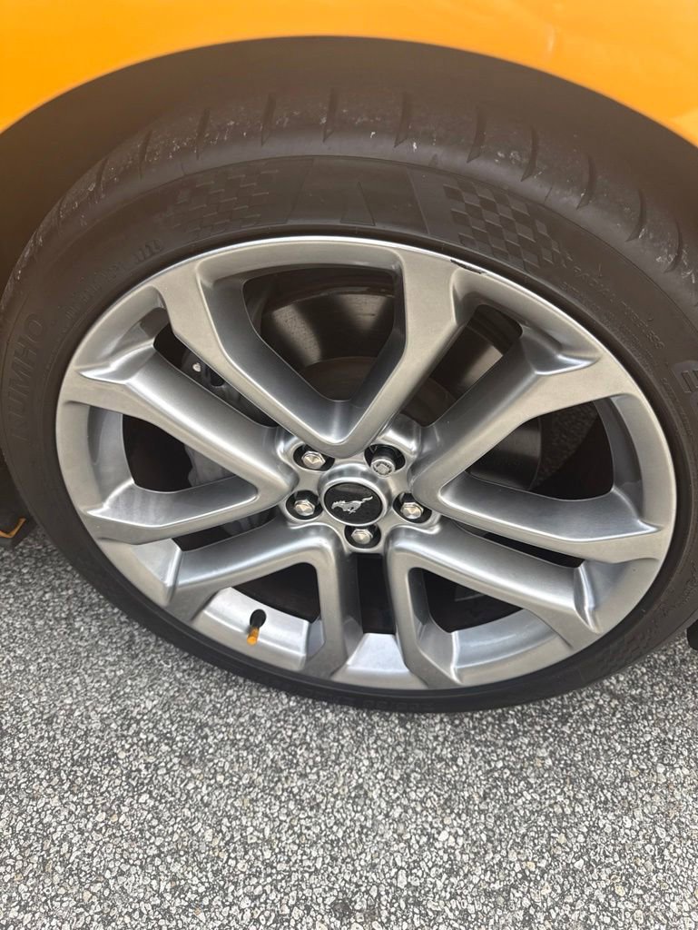Used 2022 Ford Mustang GT Premium RWD image 7