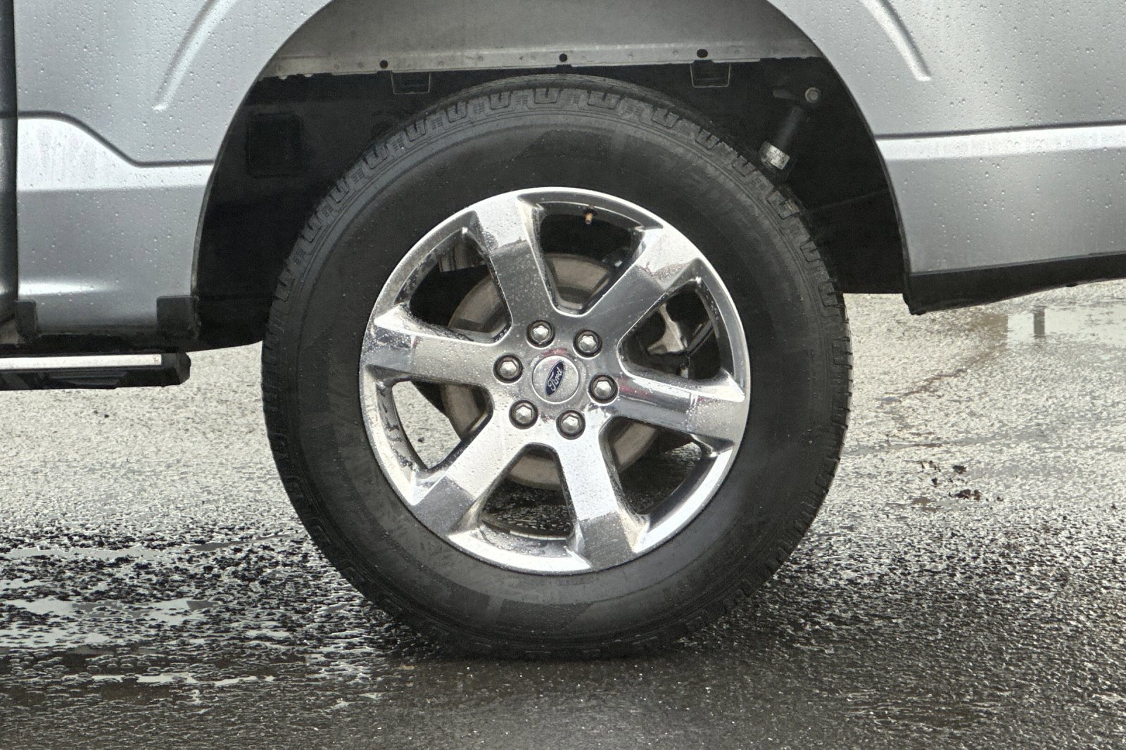 Used 2023 Ford F150 Lariat w/ Equipment Group 502A High image 25