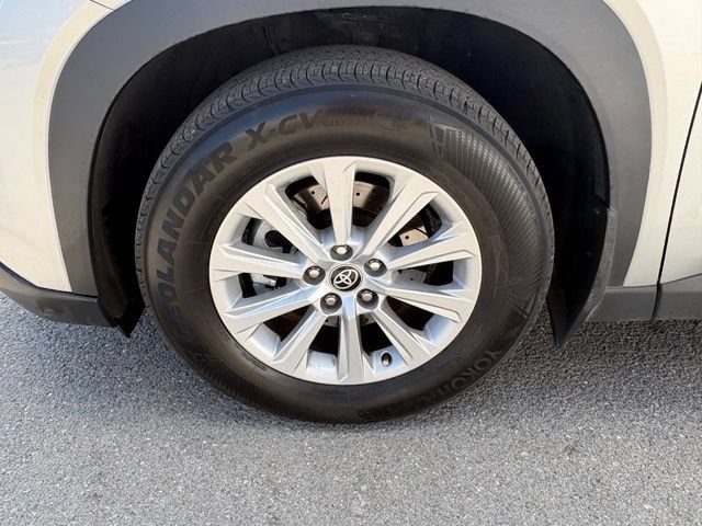 Used 2024 Toyota Grand Highlander AWD image 13