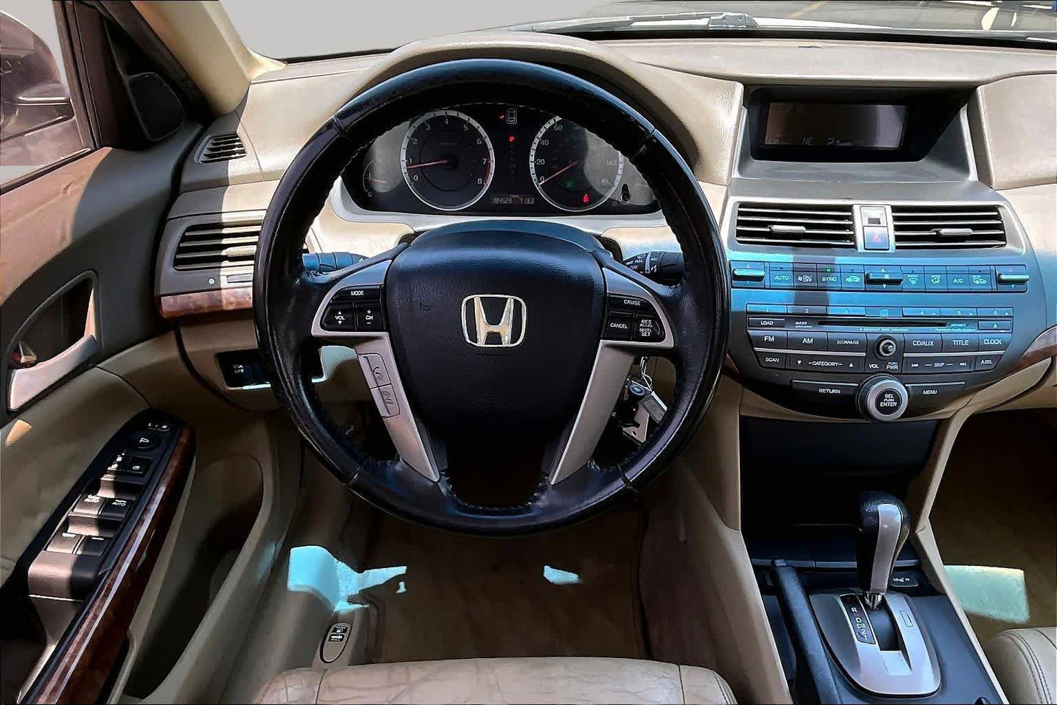 Used 2010 Honda Accord EX-L image 5