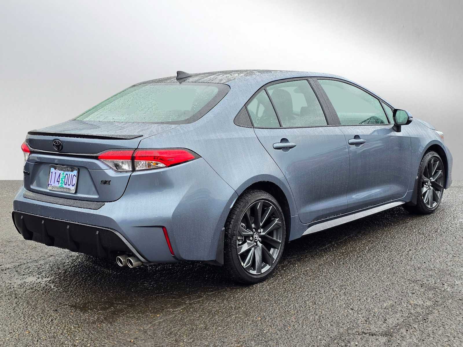 Certified 2025 Toyota Corolla SE image 3