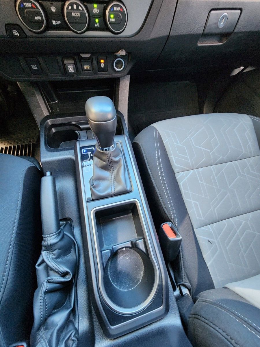 Used 2023 Toyota Tacoma TRD Sport w/ Black Out Package (TMS) image 16