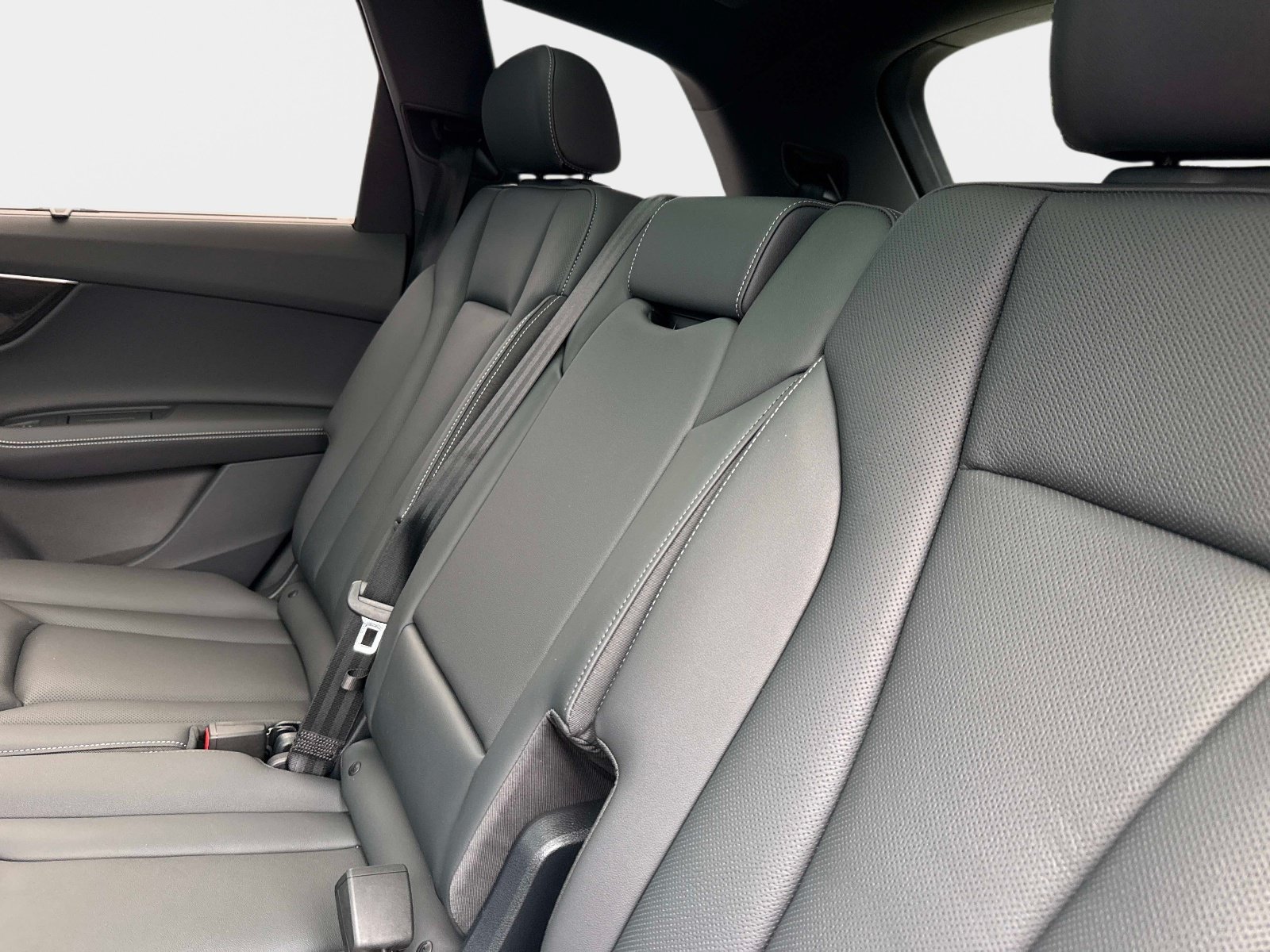 New 2026 Audi Q7 Premium Plus AWD/4WD image 12