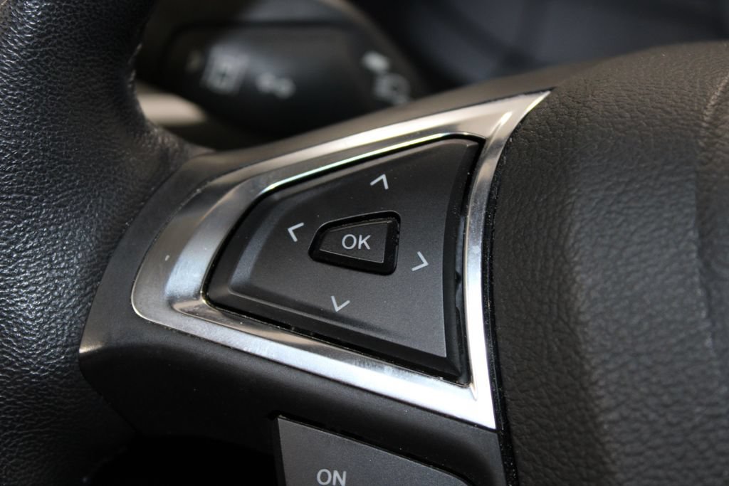 Used 2019 Ford Edge SEL w/ Equipment Group 201A FWD image 37