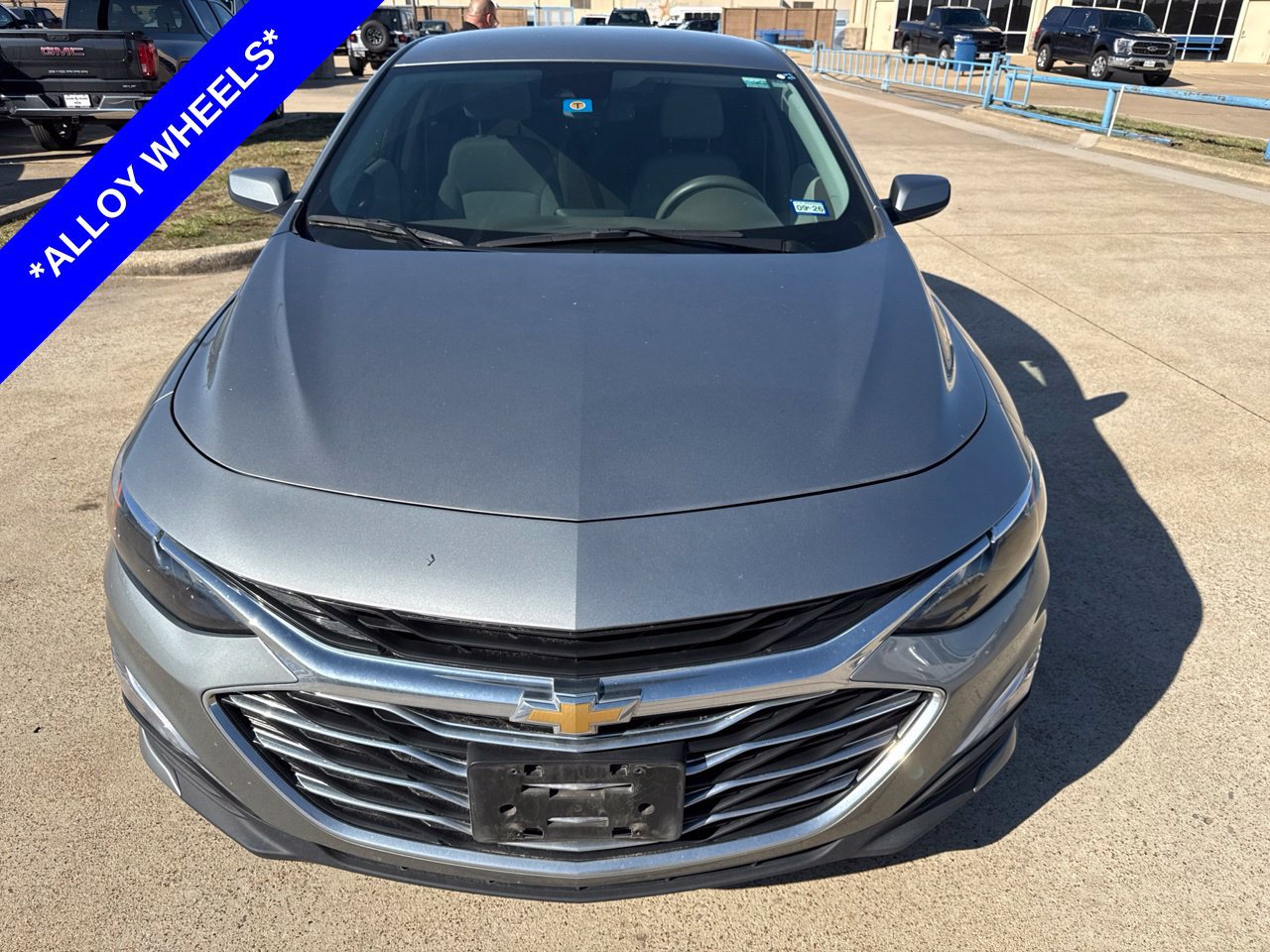 Used 2024 Chevrolet Malibu LS w/ Driver Confidence Package FWD image 2