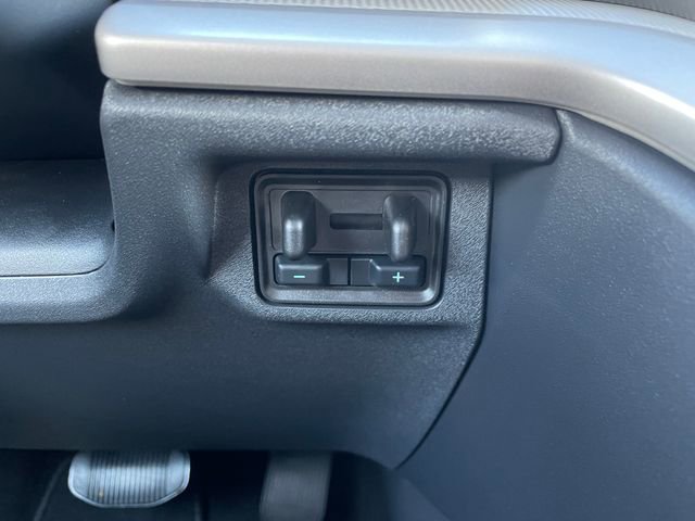 New 2025 Ford Expedition Active image 35