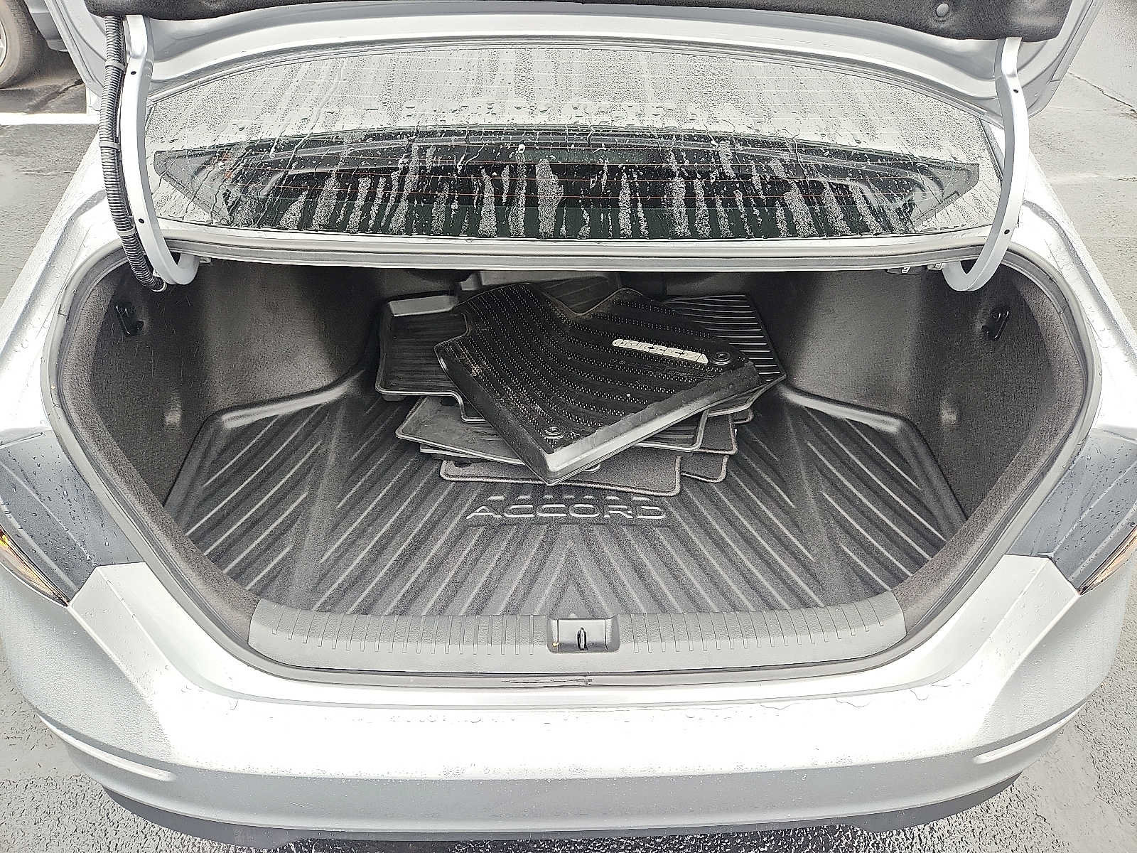 Certified 2023 Honda Accord LX image 27