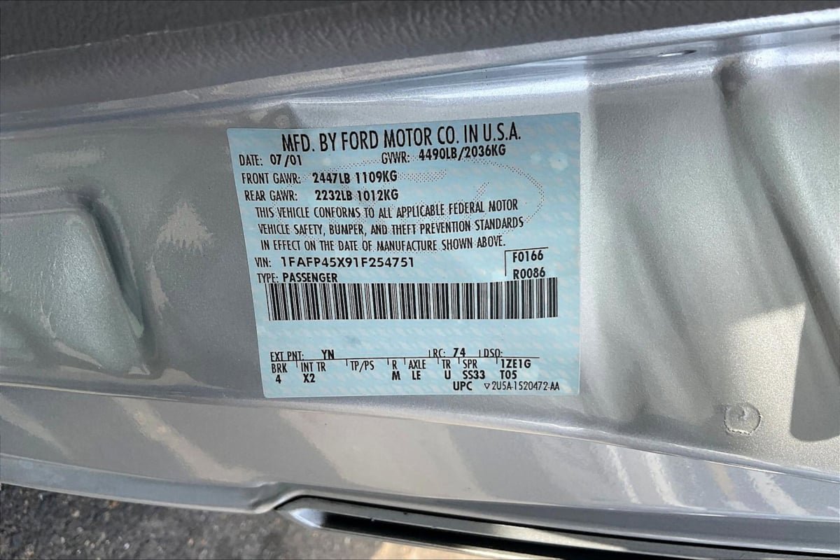 Used 2001 Ford Mustang GT Premium RWD image 19