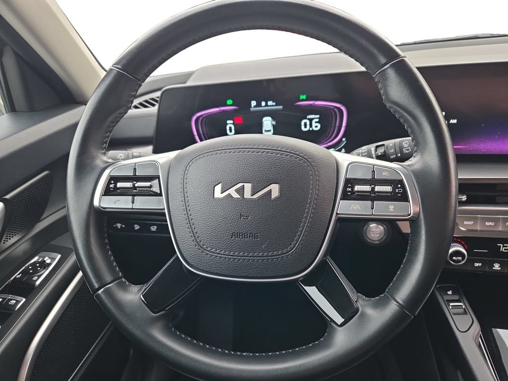 Used 2025 Kia Telluride S AWD/4WD image 12