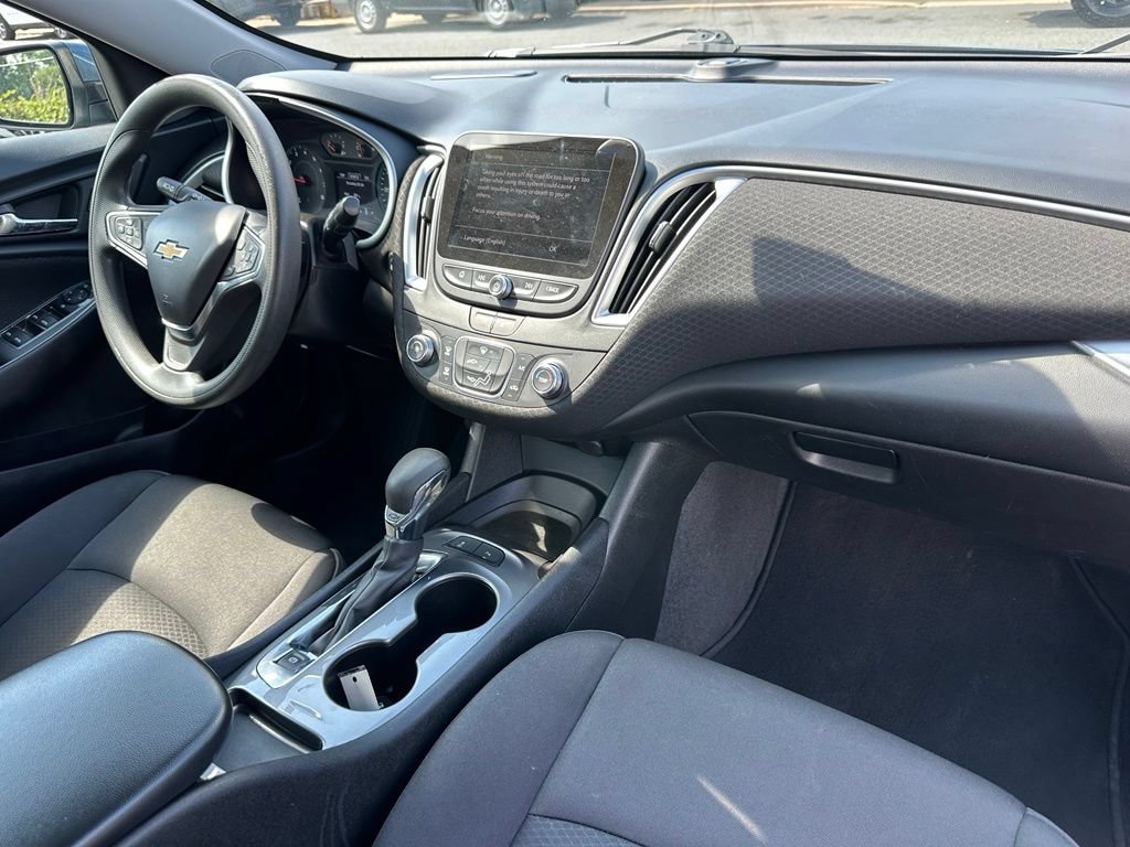 Used 2024 Chevrolet Malibu LS FWD image 14