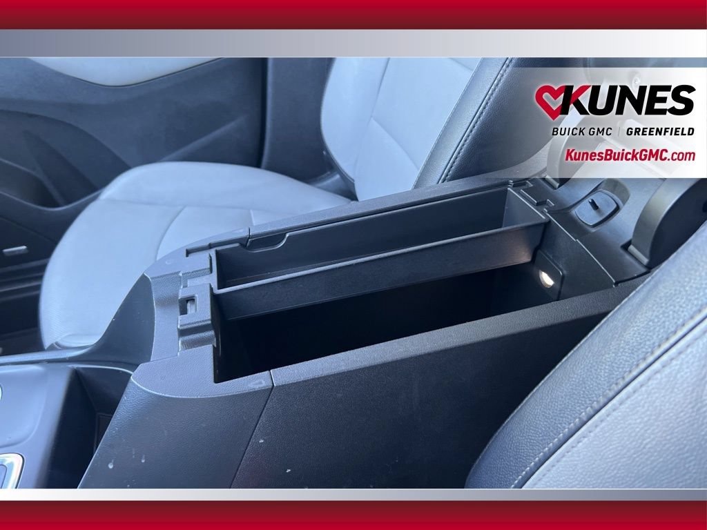 Used 2021 Chevrolet Equinox Premier AWD/4WD image 32