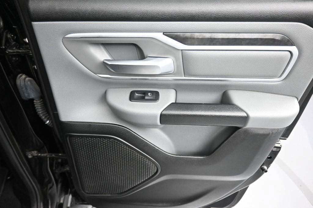 Used 2019 RAM 1500 Big Horn AWD/4WD image 40