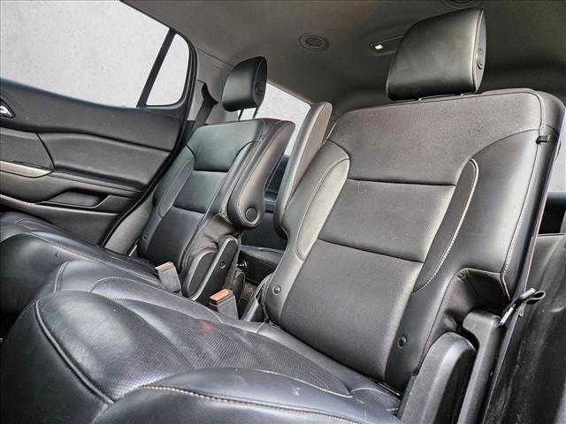 Used 2019 GMC Acadia SLT image 19