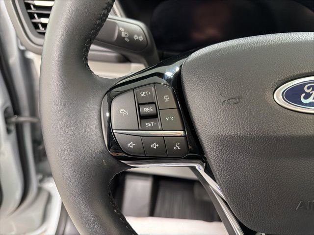 Used 2025 Ford Escape Active w/ Active Premium Tech Pack image 18