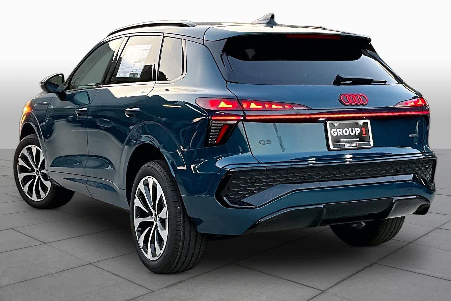 New 2026 Audi Q3 quattro 2.0T AWD/4WD image 12