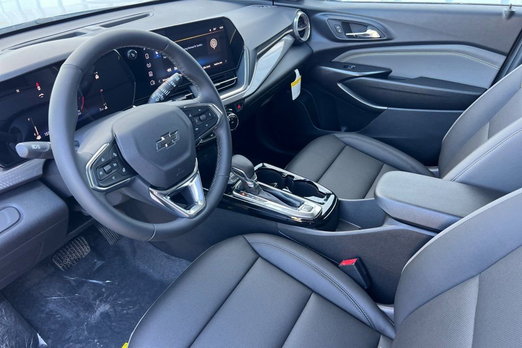 New 2026 Chevrolet Trax ACTIV w/ Driver Confidence Package image 7