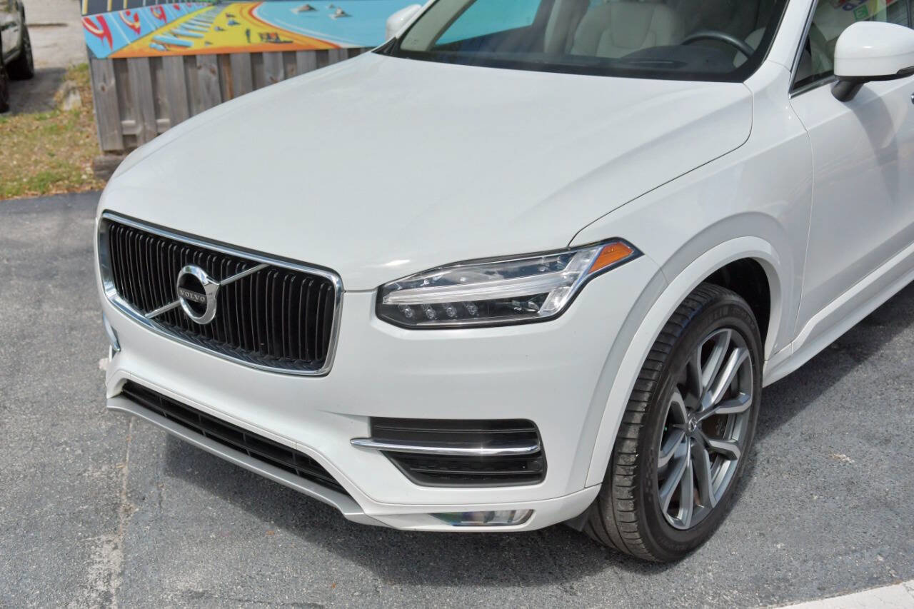 Used 2019 Volvo XC90 T5 Momentum w/ Protection Package Premier AWD/4WD image 4
