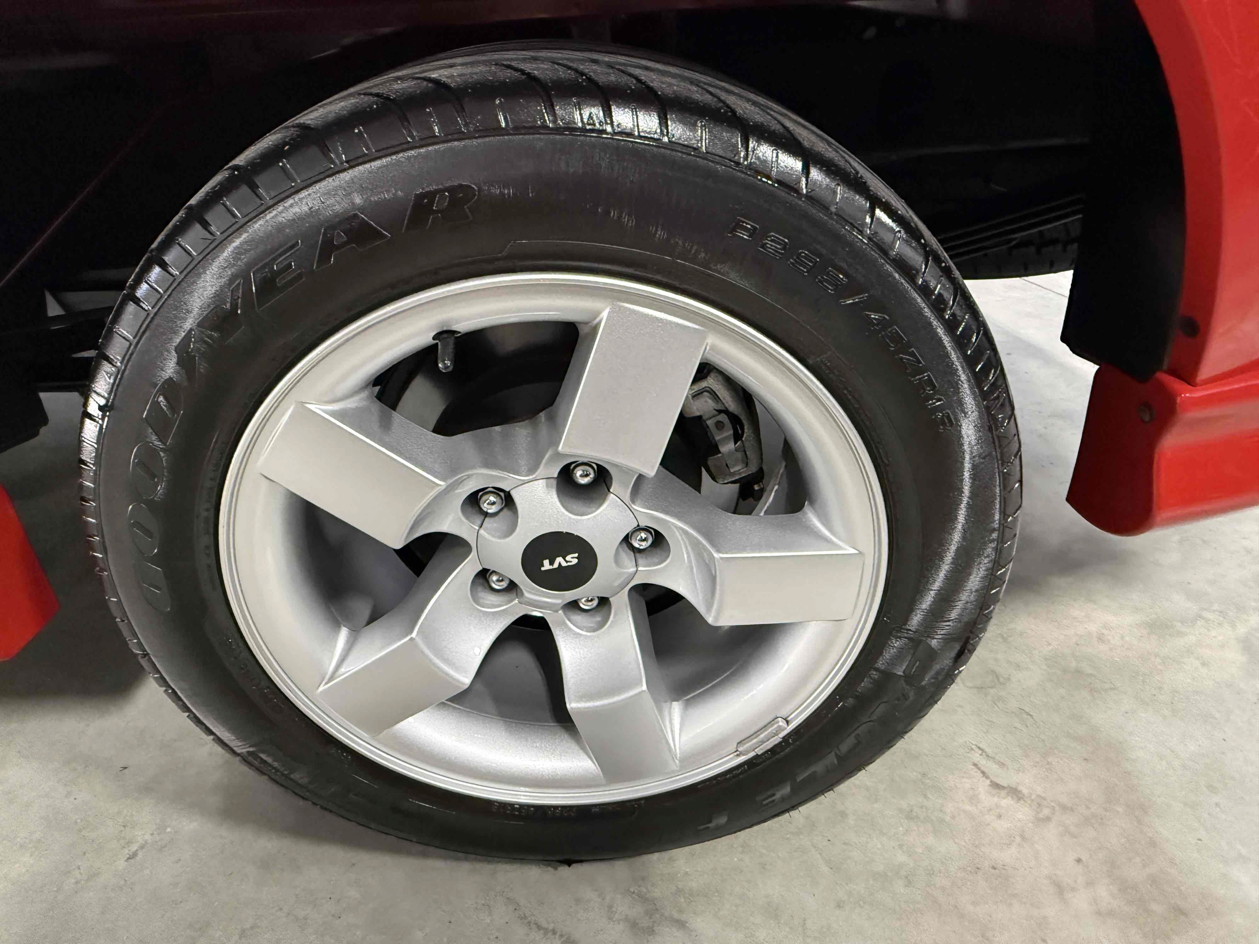 Used 2001 Ford F150 Lightning RWD image 77