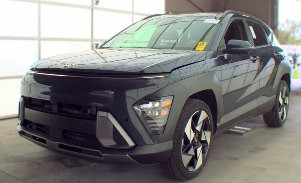 Used 2024 Hyundai Kona Limited AWD/4WD image 1