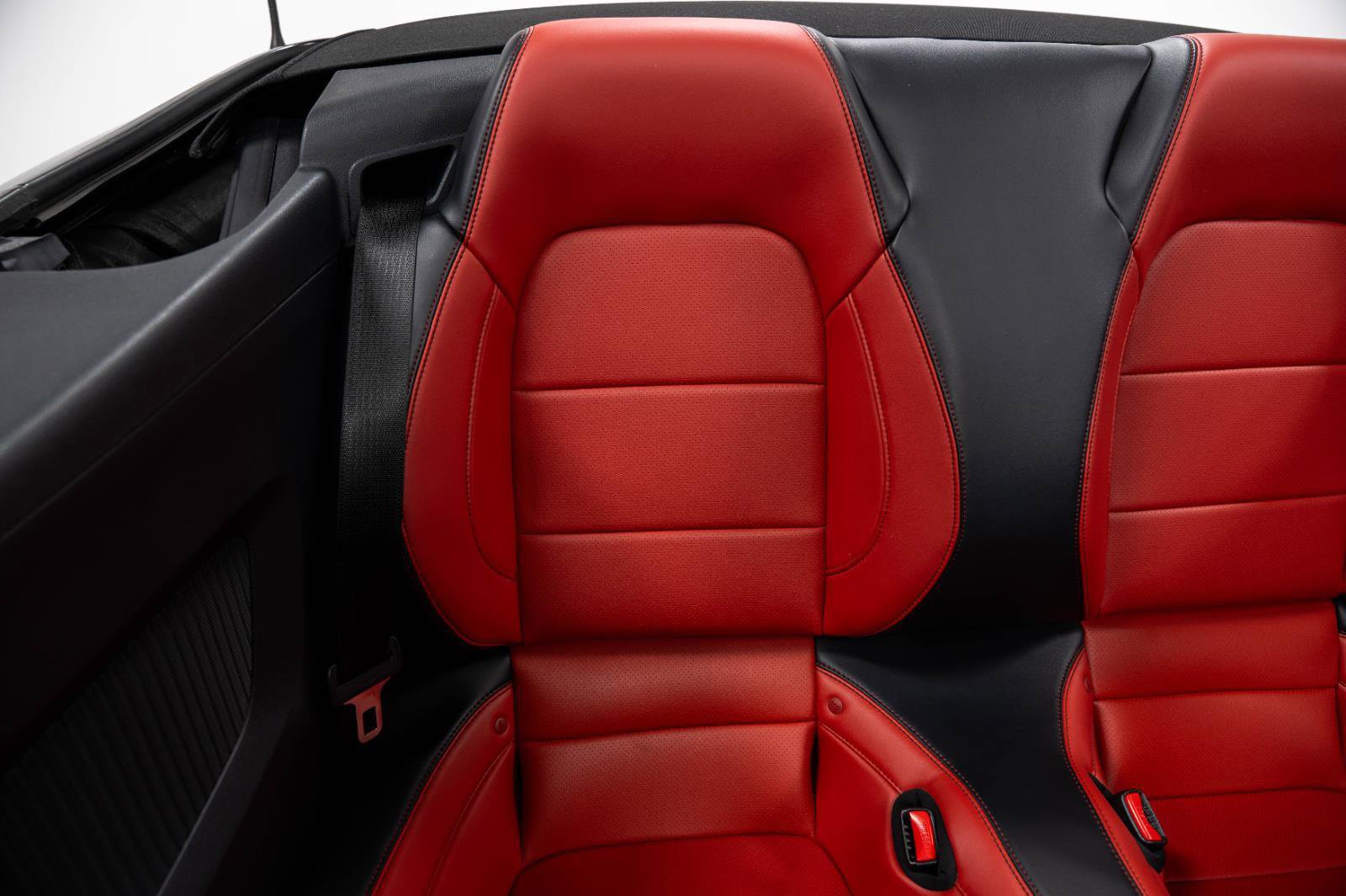 Used 2015 Ford Mustang GT Premium w/ Equipment Group 401A image 60