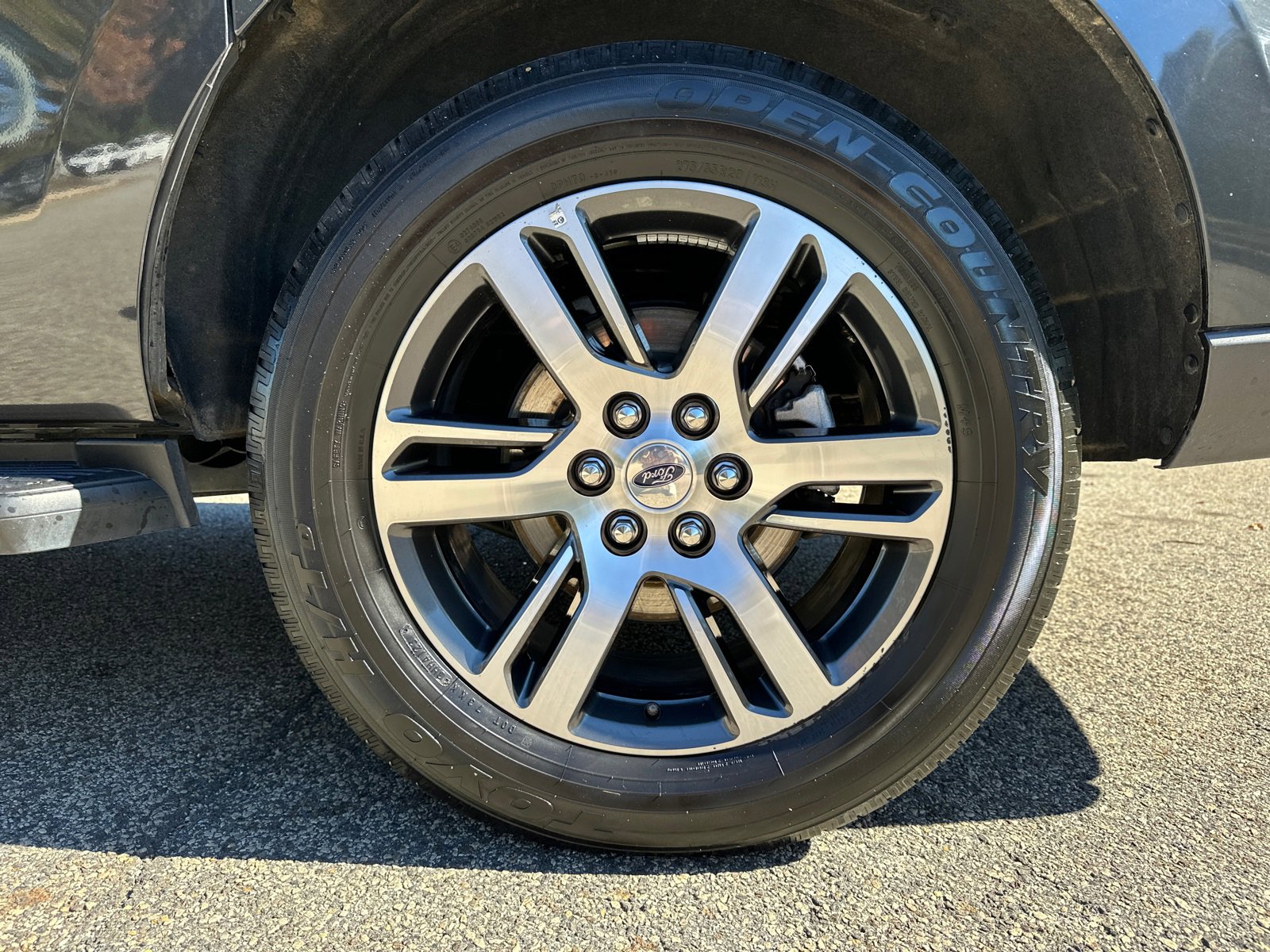 Used 2024 Ford Expedition Max Limited image 21