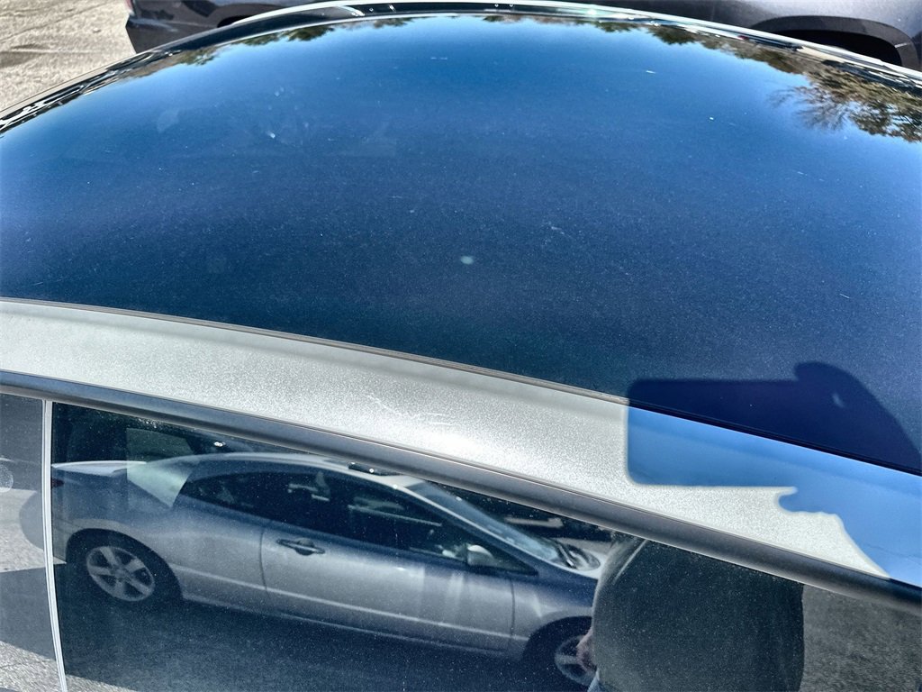 Used 2021 Tesla Model Y Long Range image 11