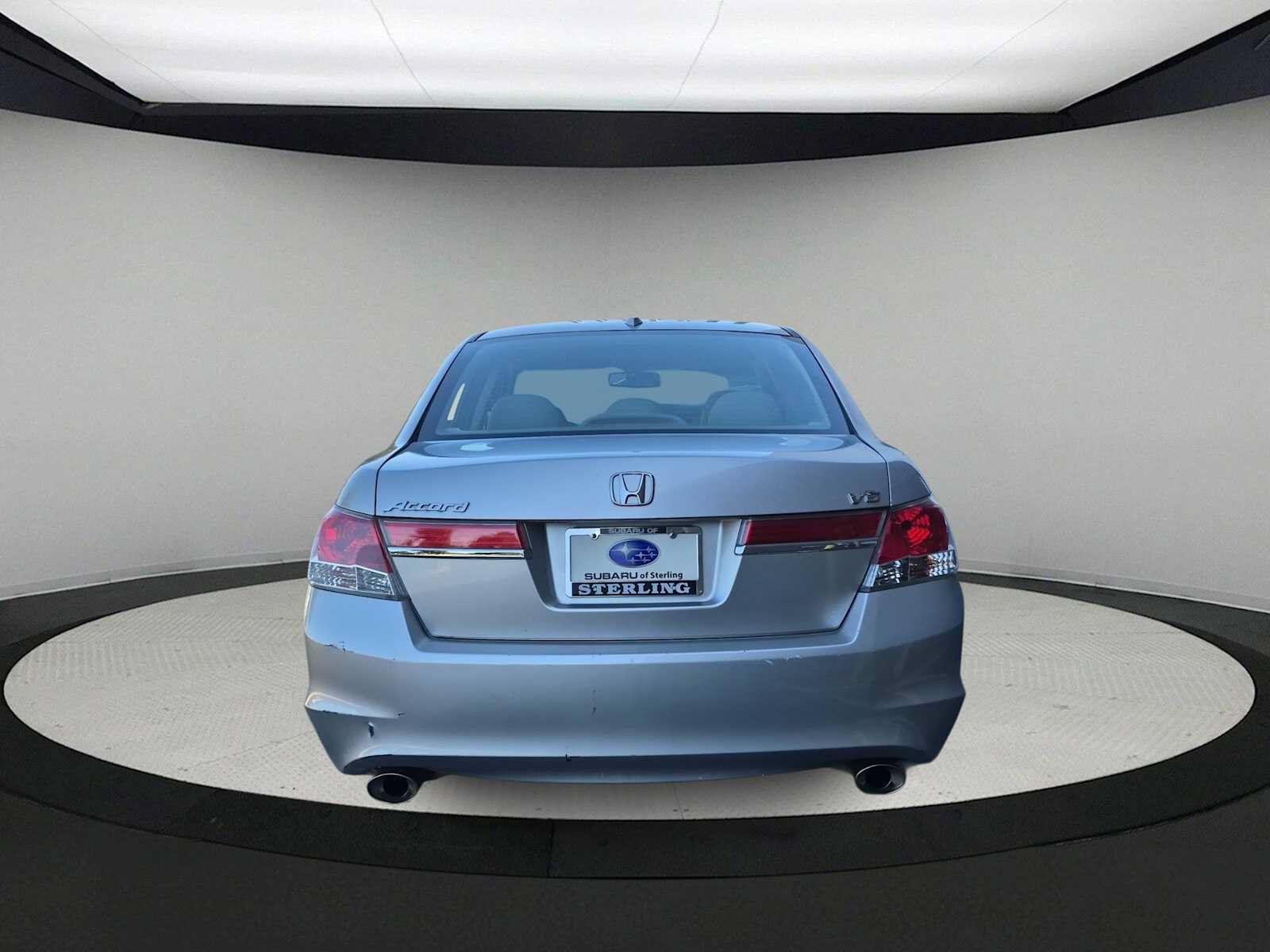 Used 2011 Honda Accord EX-L image 7