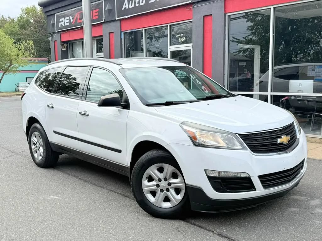 Used 2017 Chevrolet Traverse LS