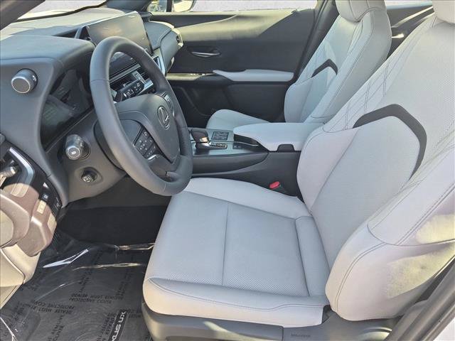 New 2026 Lexus UX 300h AWD w/ Accessory Package (2T) image 4