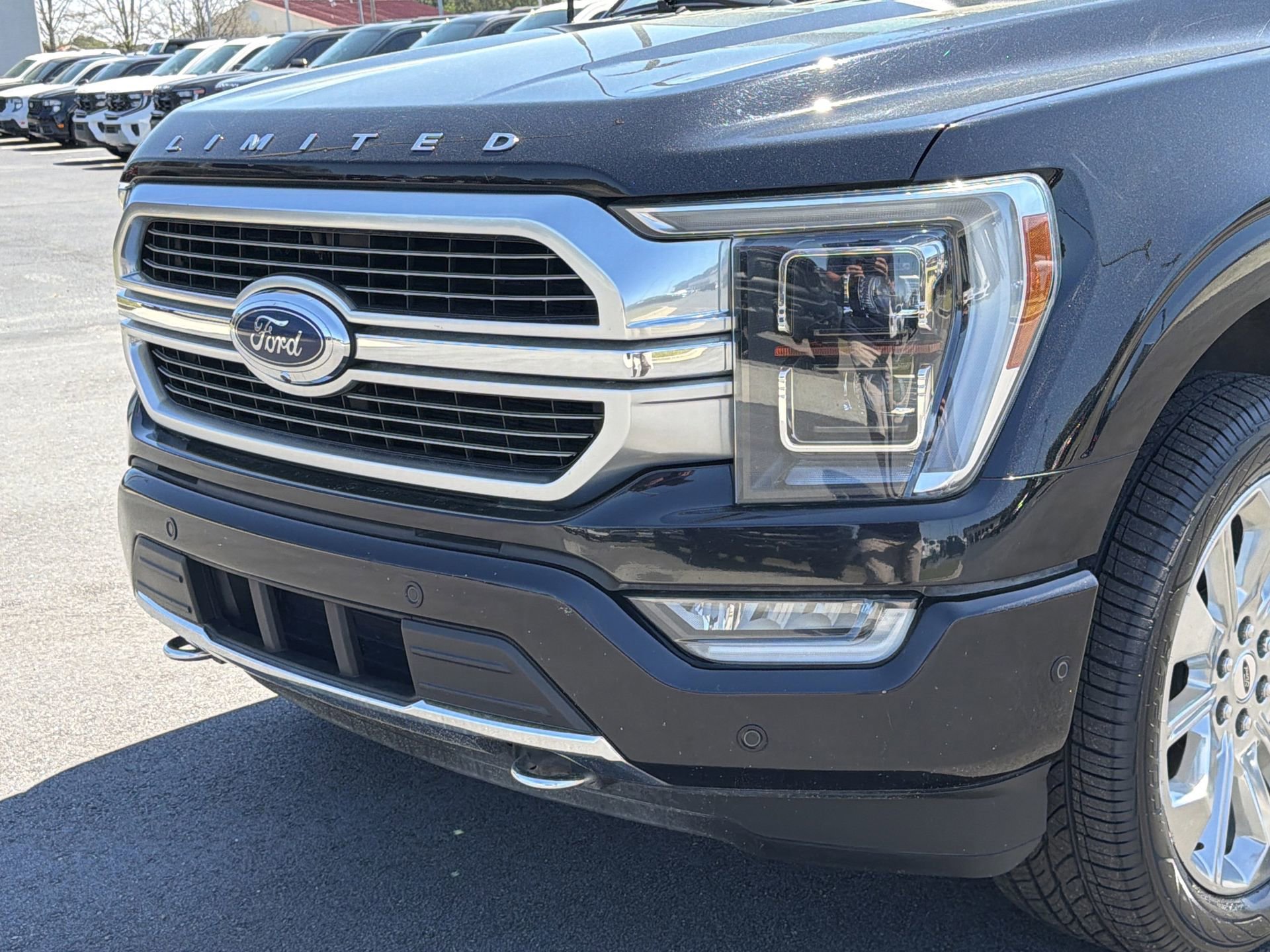 Used 2021 Ford F150 Limited AWD/4WD image 36