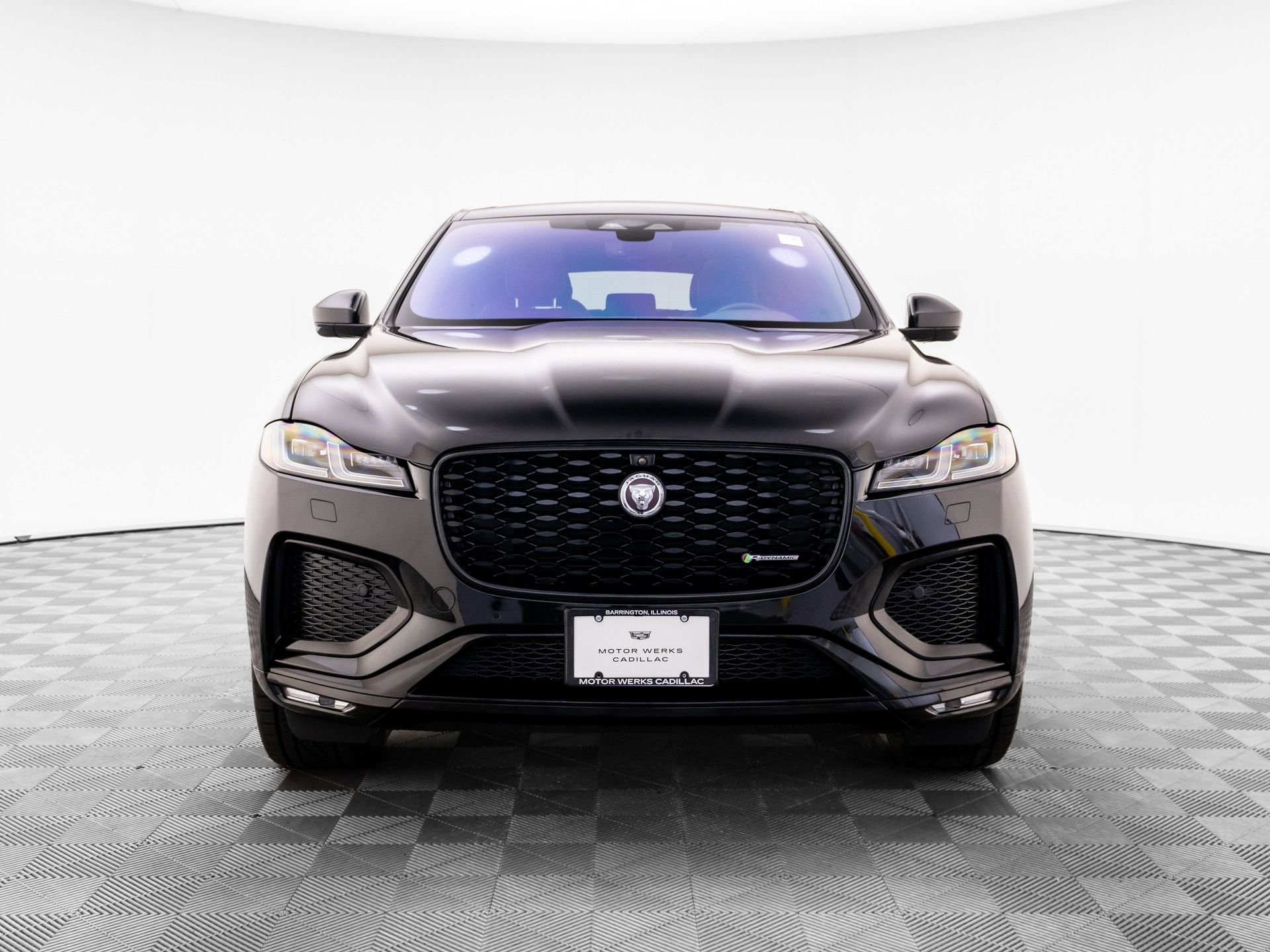 Used 2021 Jaguar F-PACE R-Dynamic S image 9