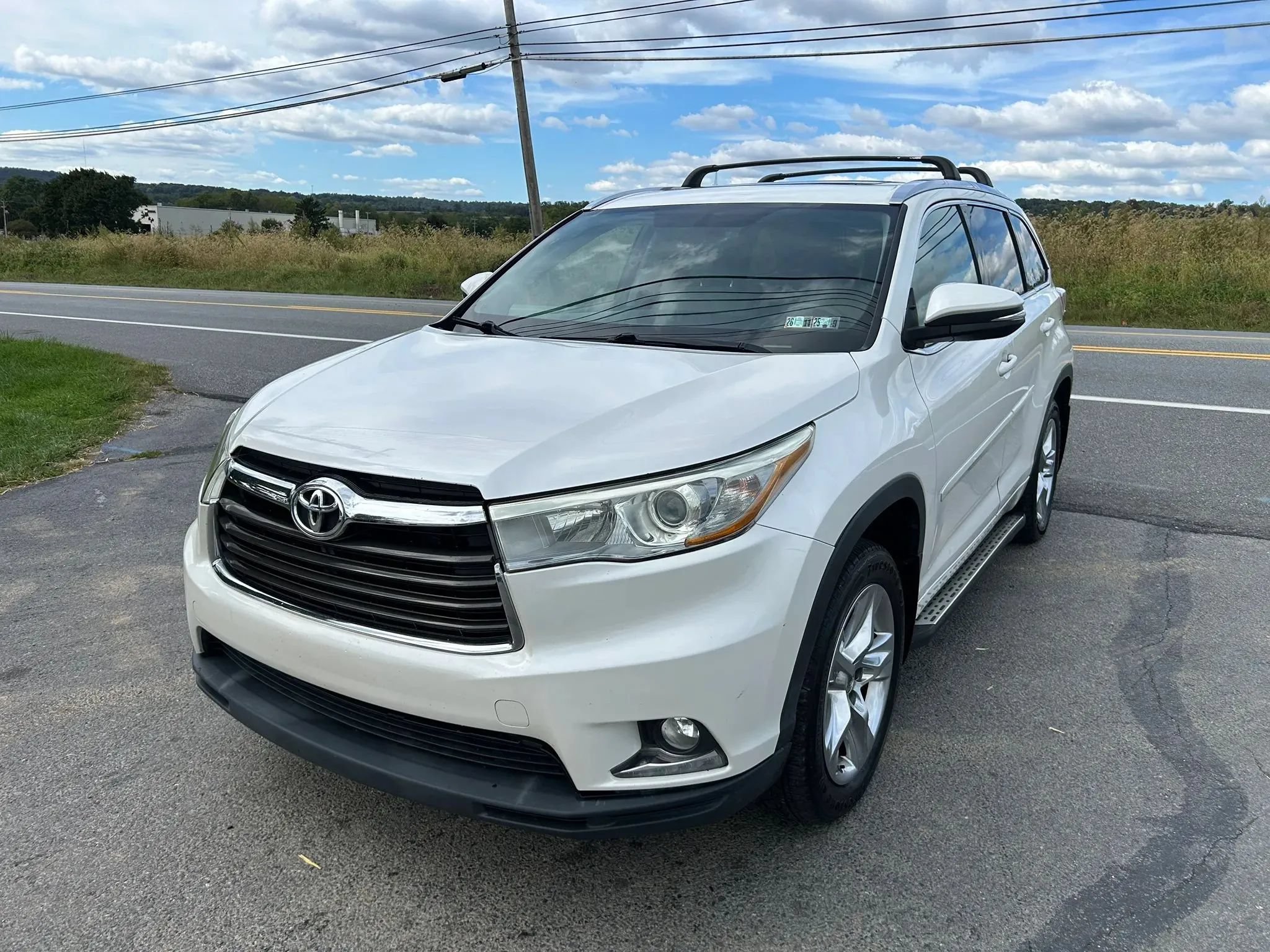 Used 2014 Toyota Highlander Limited AWD/4WD image 5