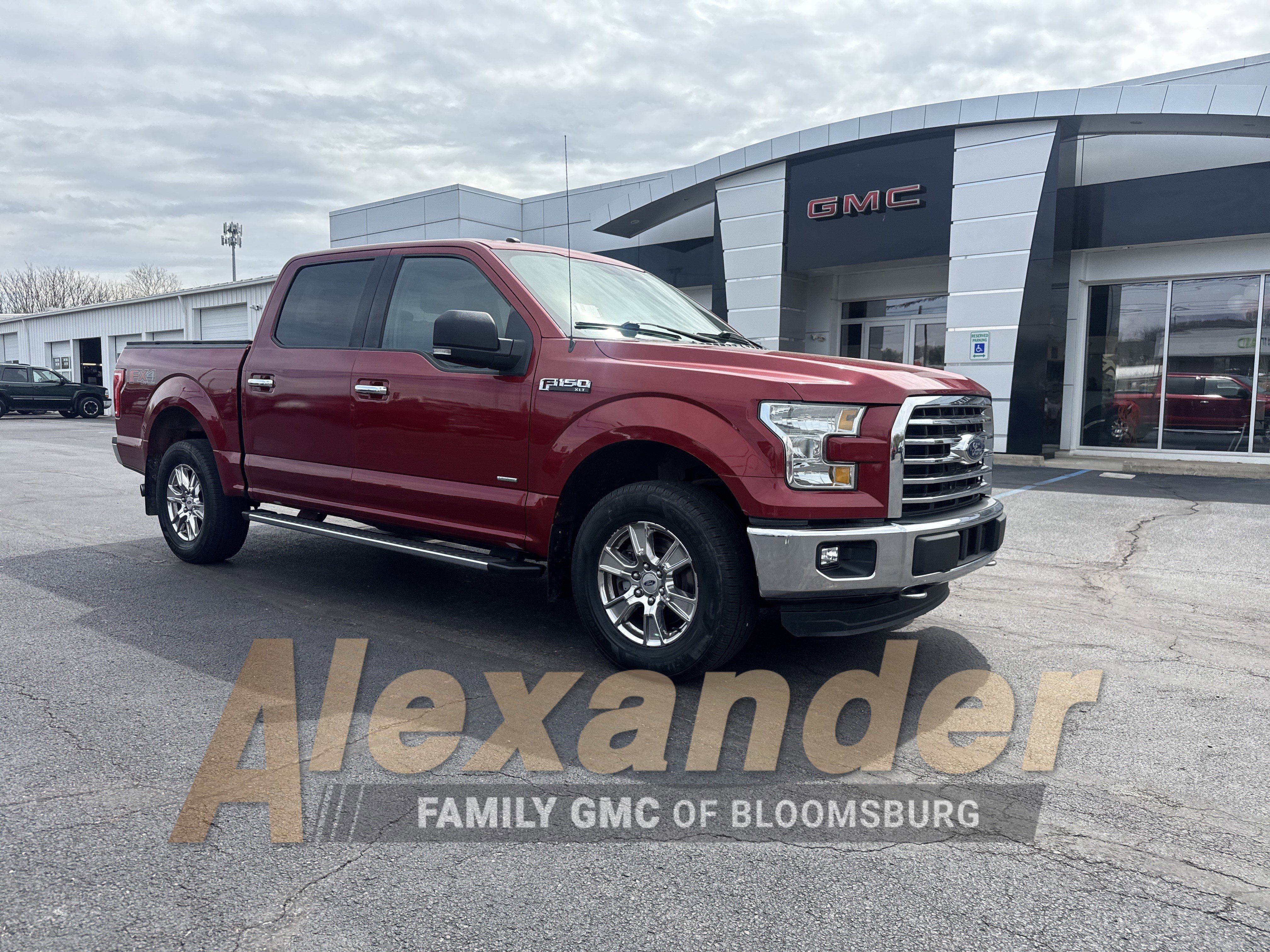 Used 2016 Ford F150 XLT w/ Equipment Group 301A Mid