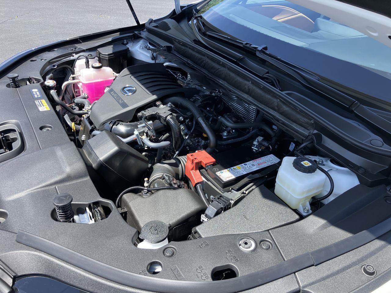 Used 2025 Lexus RX 350 Premium w/ Accessory Package (Z1) image 37