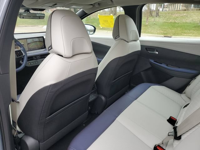 New 2026 Nissan Leaf Platinum+ w/ Illuminated Package FWD image 29