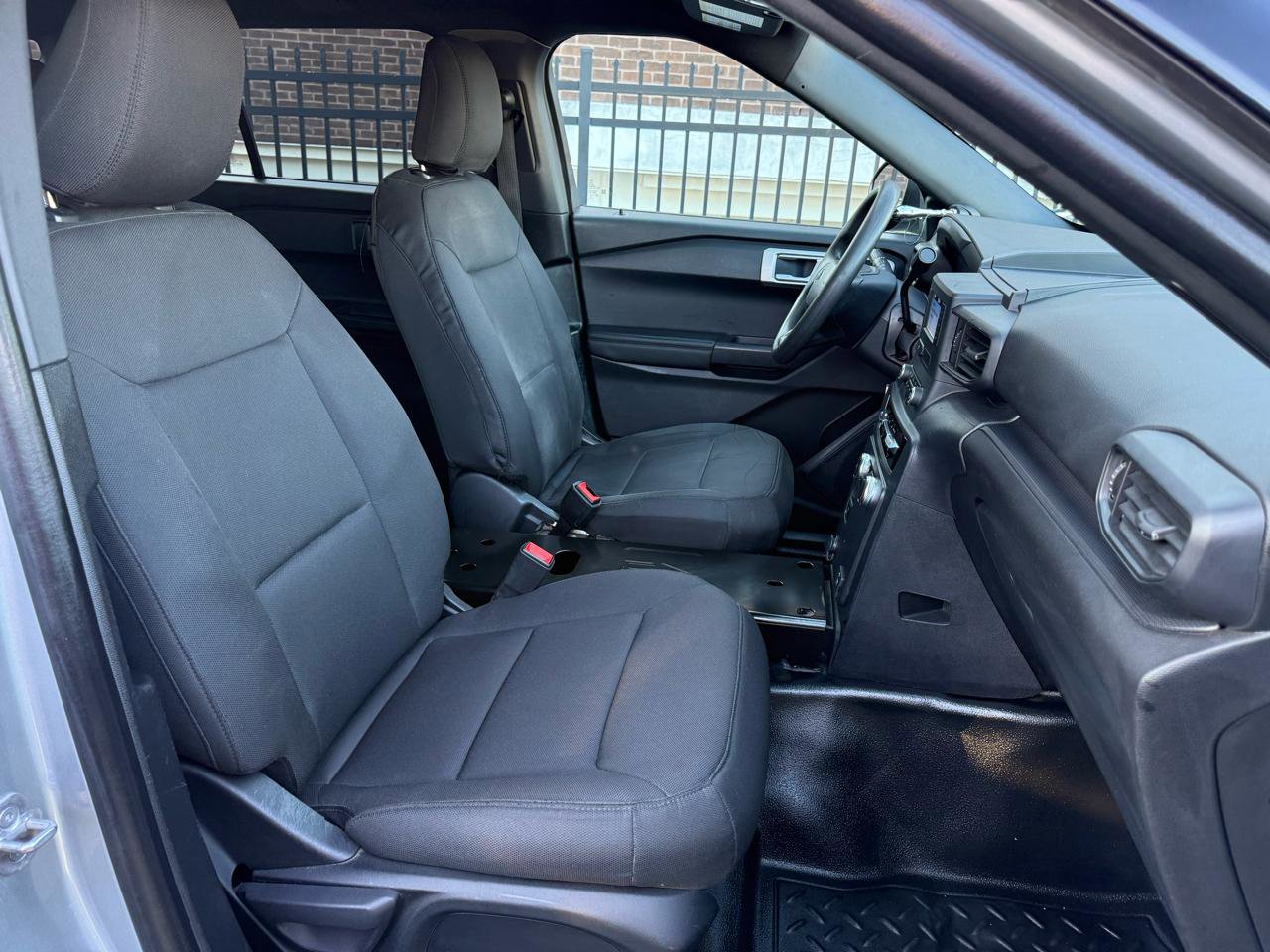 Used 2023 Ford Explorer 4WD Police Interceptor image 25