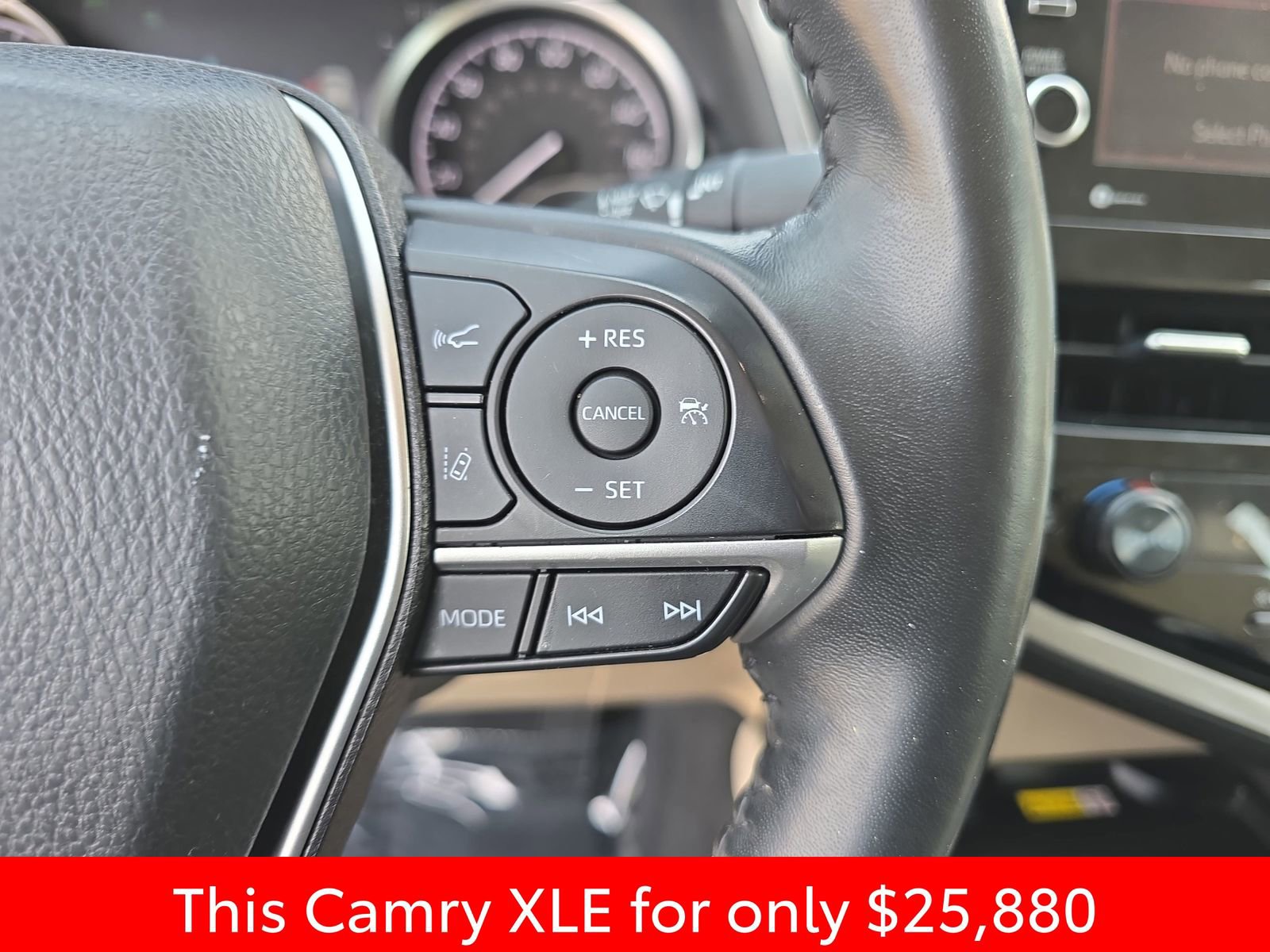 Used 2024 Toyota Camry XLE image 23