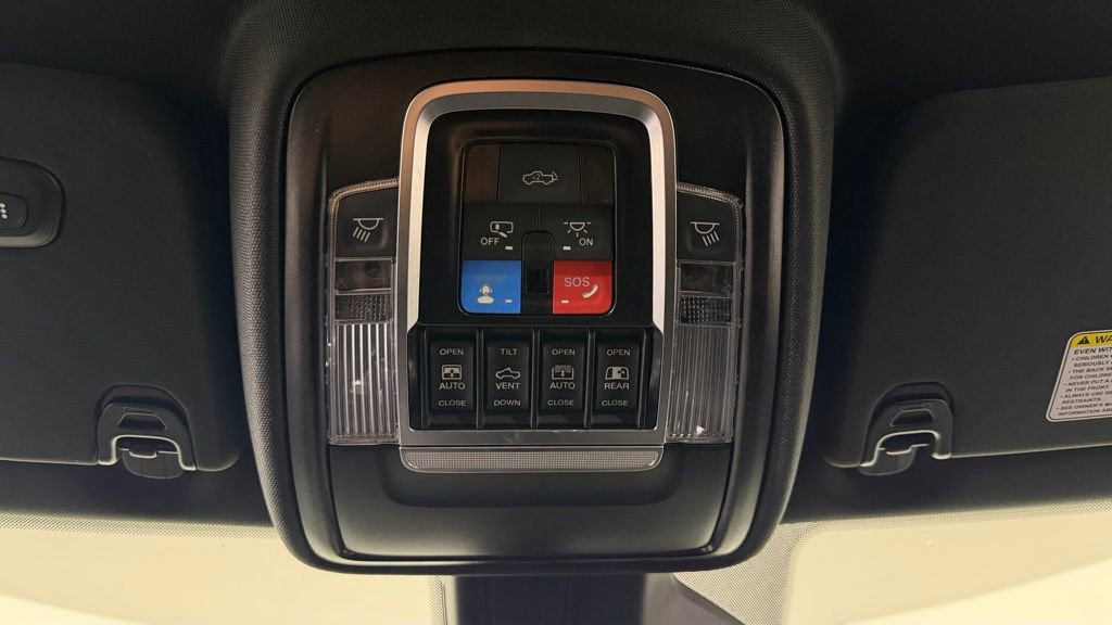New 2026 RAM 1500 Laramie AWD/4WD image 21