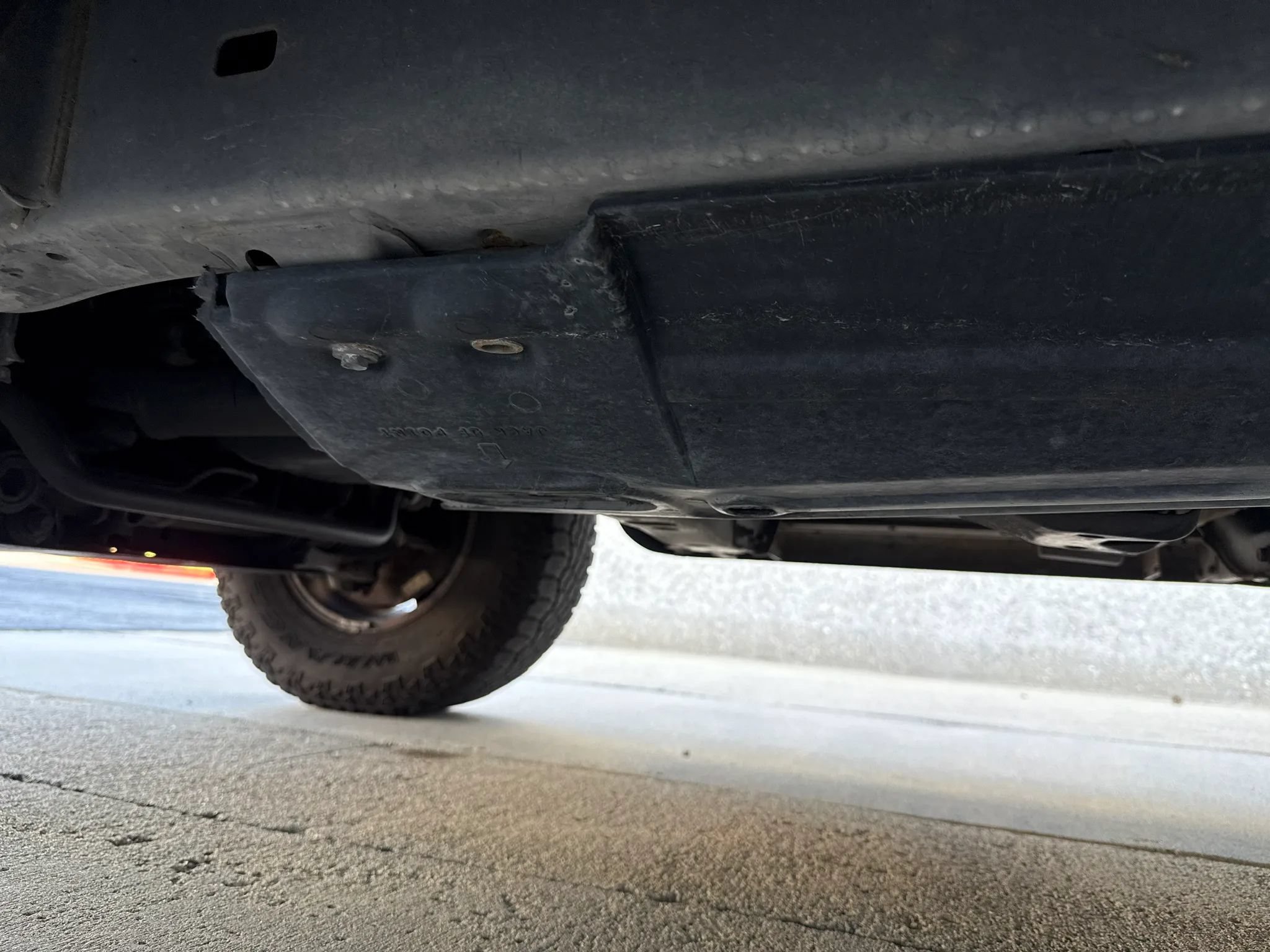 Used 2001 Toyota 4Runner SR5 AWD/4WD image 32