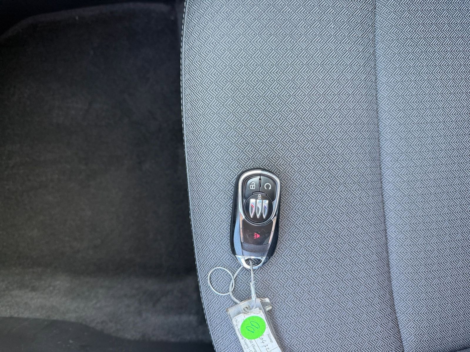 Used 2025 Buick Encore GX Preferred image 22